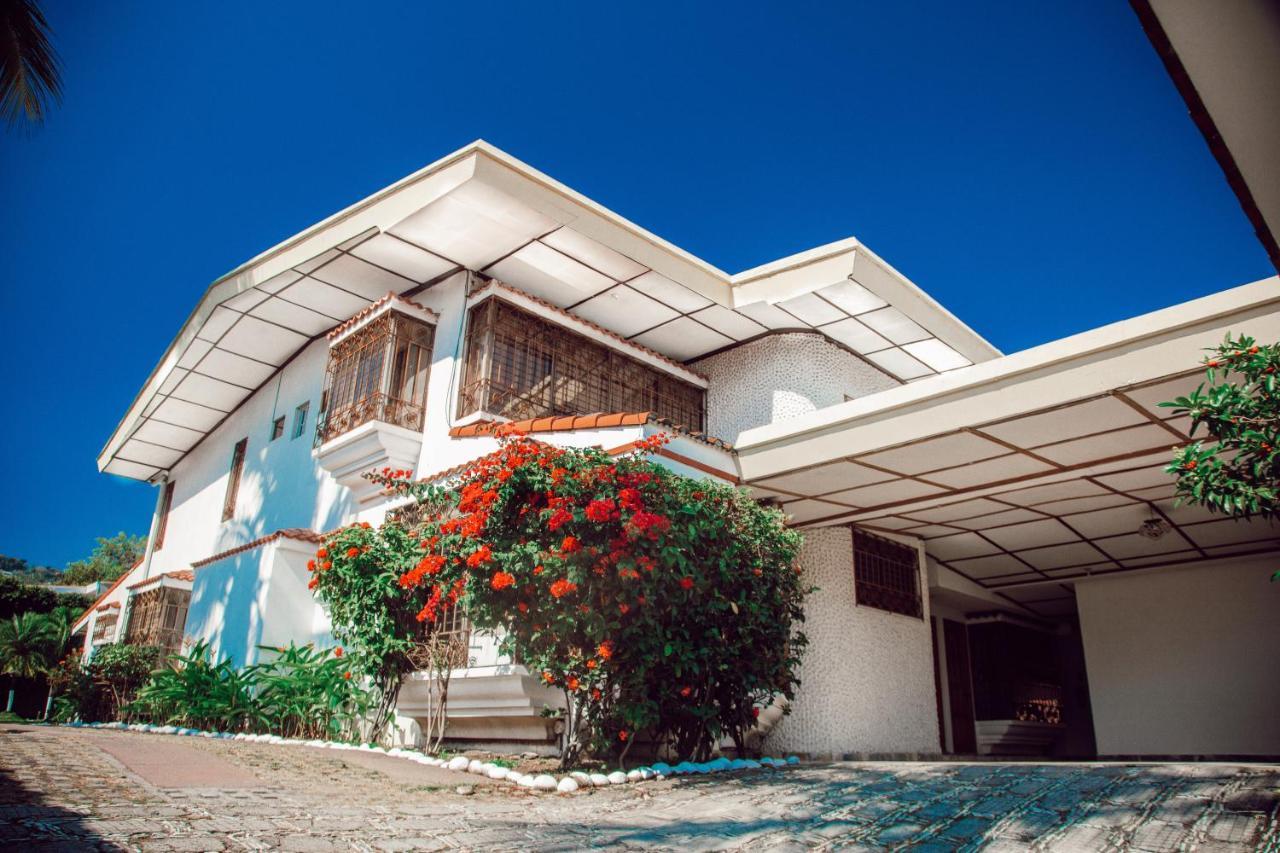 Hotel Santa Elena Antiguo Cuscatlan Exterior photo